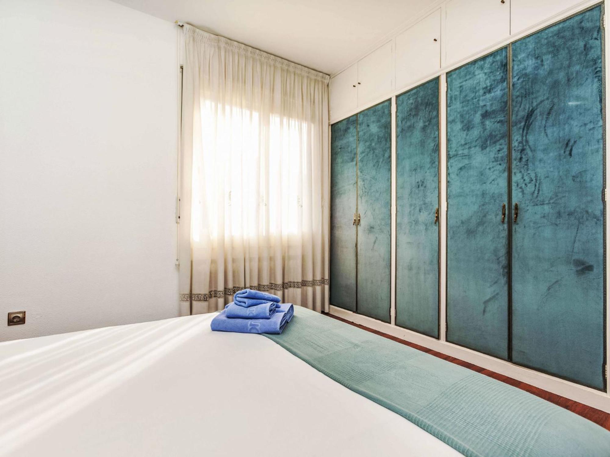 Apartment Sants-Les Corts Galileu By Interhome Barcelona Exterior foto
